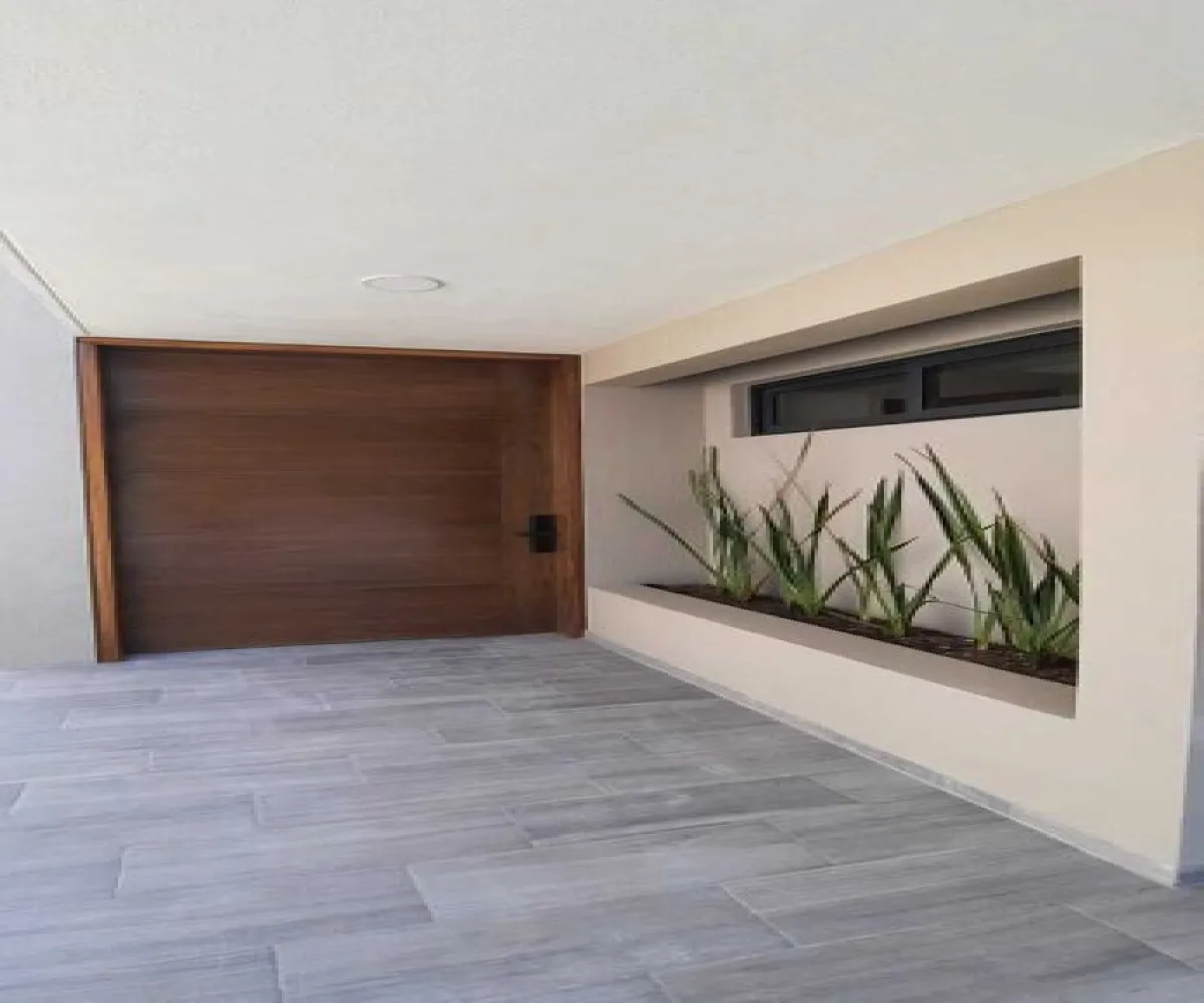 Casa En Venta,Bugambilias,Avenida Lorenzo Barcelata 510 17, Zapopan, Jalisco 45237, 4 Habitaciones,5 Baños,Avenida Lorenzo Barcelata,1,pL9oID4