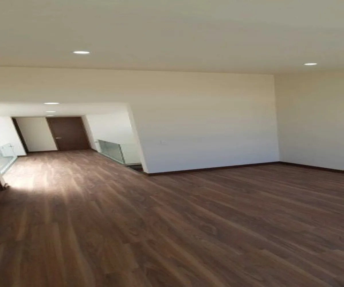 Casa En Venta,Bugambilias,Avenida Lorenzo Barcelata 510 17, Zapopan, Jalisco 45237, 4 Habitaciones,5 Baños,Avenida Lorenzo Barcelata,1,pL9oID4