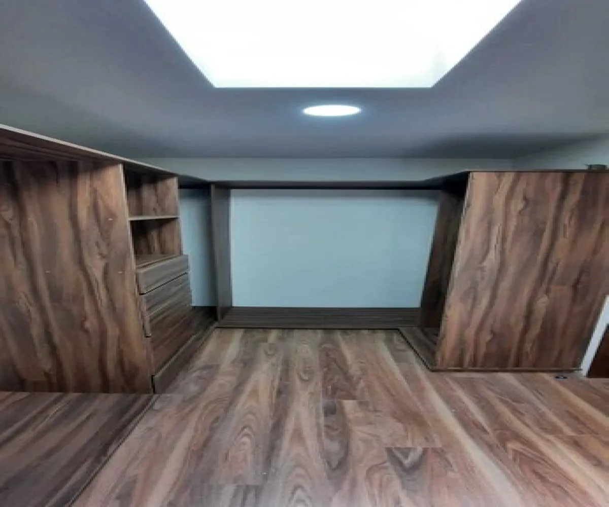 Casa En Venta,Bugambilias,Avenida Lorenzo Barcelata 510 17, Zapopan, Jalisco 45237, 4 Habitaciones,5 Baños,Avenida Lorenzo Barcelata,1,pL9oID4