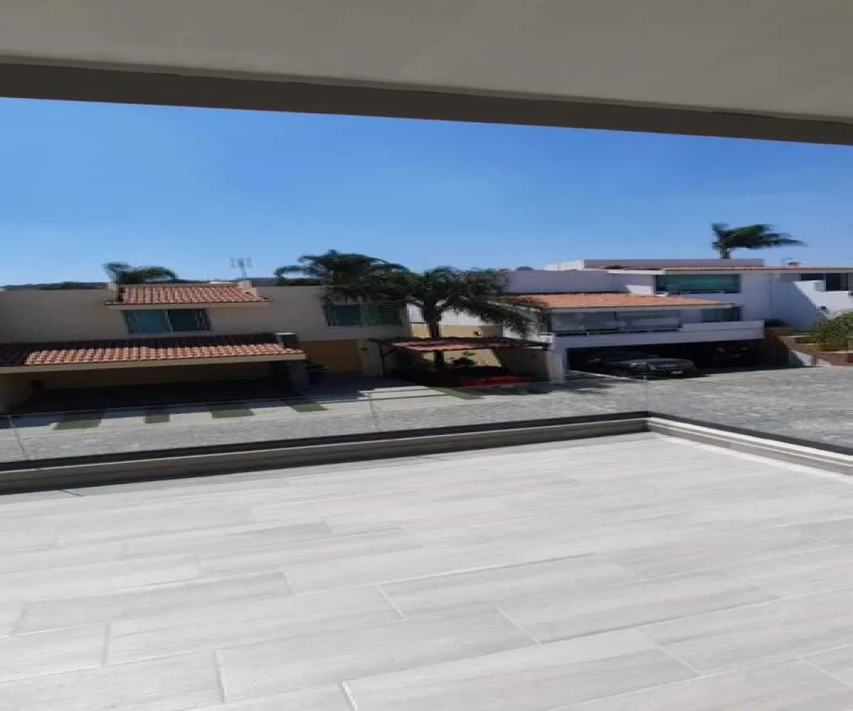 Casa En Venta,Bugambilias,Avenida Lorenzo Barcelata 510 17, Zapopan, Jalisco 45237, 4 Habitaciones,5 Baños,Avenida Lorenzo Barcelata,1,pL9oID4