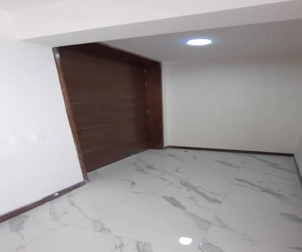 Casa En Venta,Bugambilias,Avenida Lorenzo Barcelata 510 17, Zapopan, Jalisco 45237, 4 Habitaciones,5 Baños,Avenida Lorenzo Barcelata,1,pL9oID4