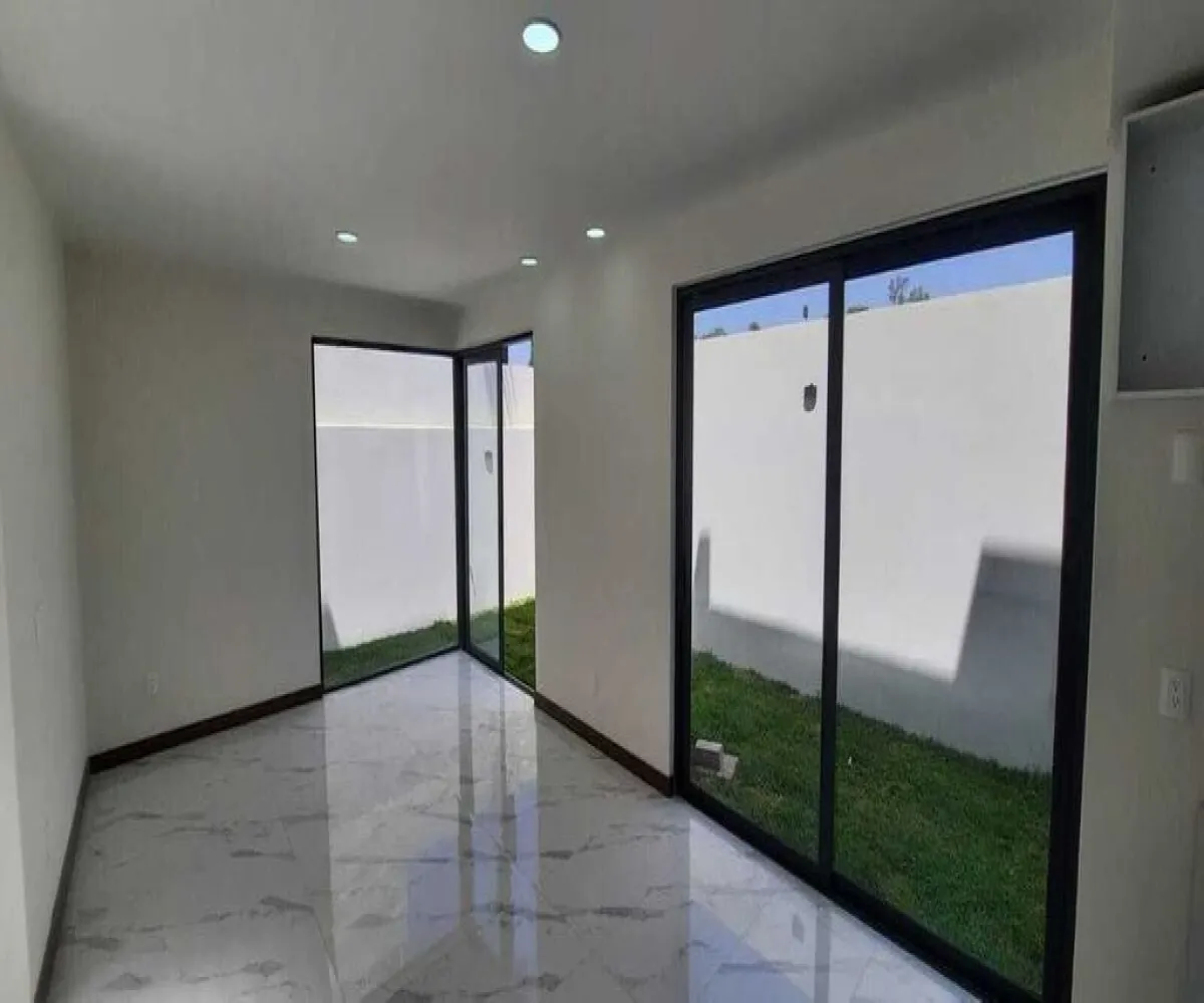 Casa En Venta,Bugambilias,Avenida Lorenzo Barcelata 510 17, Zapopan, Jalisco 45237, 4 Habitaciones,5 Baños,Avenida Lorenzo Barcelata,1,pL9oID4
