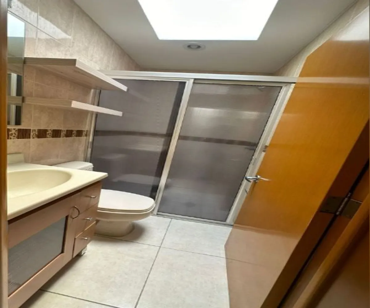 Casa En Venta,Nueva Galicia Residencial,Coto Cadiz 0, Tlajomulco de Zúñiga, Jalisco 45645, 3 Habitaciones,2 Baños,Coto Cadiz,2,plereci