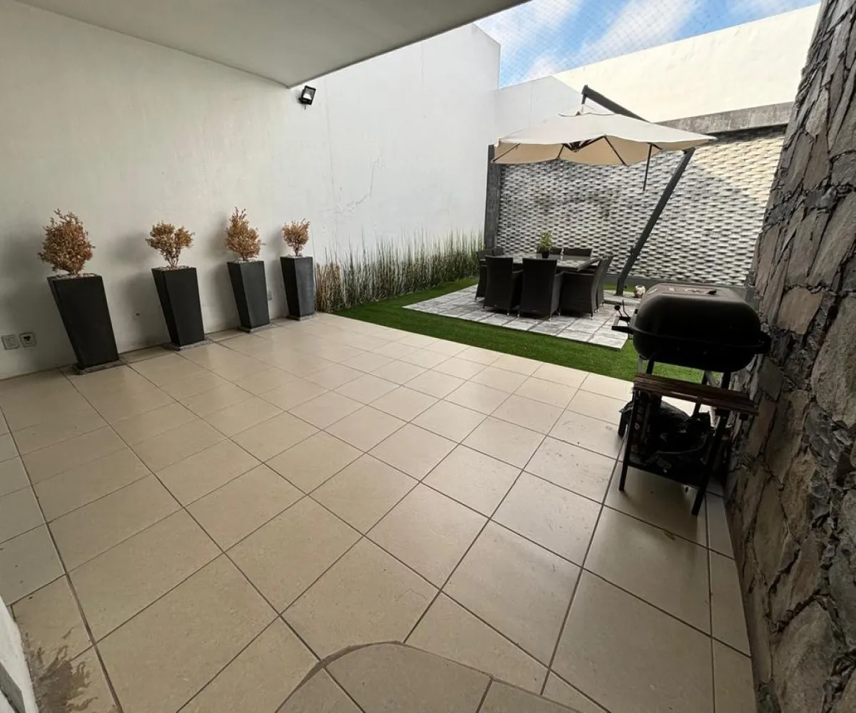 Casa En Venta,Victoria,Zafiro 3217, Zapopan, Jalisco 45088, 3 Habitaciones,2 Baños,Zafiro,1,prRpvSL