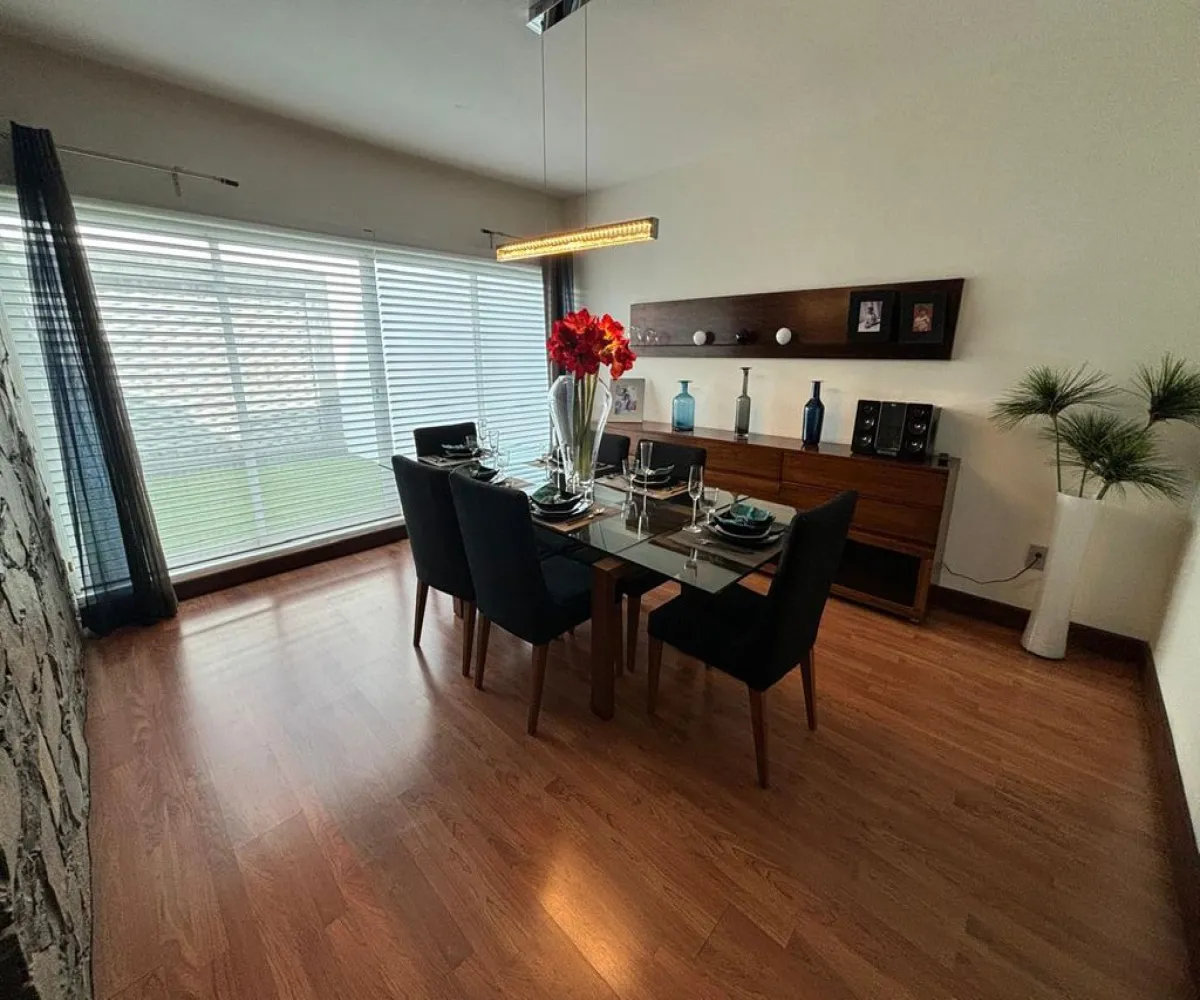 Casa En Venta,Victoria,Zafiro 3217, Zapopan, Jalisco 45088, 3 Habitaciones,2 Baños,Zafiro,1,prRpvSL