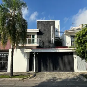 Casa En Venta,Victoria,Zafiro 3217, Zapopan, Jalisco 45088, 3 Habitaciones,2 Baños,Zafiro,1,prRpvSL