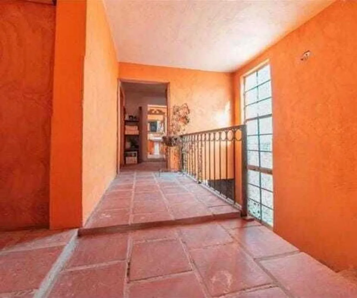 Casa En Venta,Cortijo San Agustin,Paseo de Las Planicies 25, Tlajomulco de Zúñiga, Jalisco 45645, 4 Habitaciones,2 Baños,Paseo de Las Planicies,1,psZR4mr