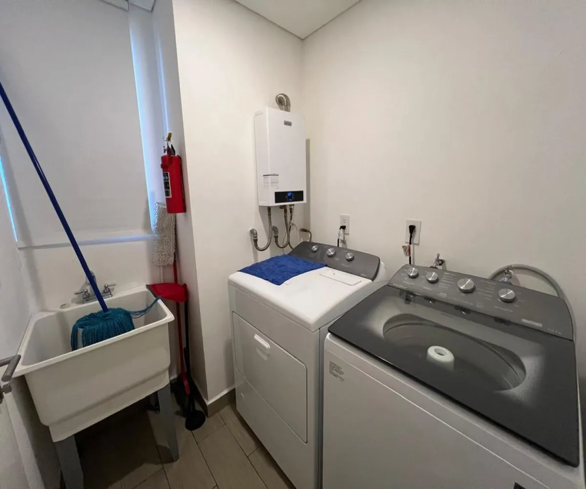 Departamento En Renta,Residencial Poniente,Avenida Santa Margarita 3600, Zapopan, Jalisco 45136, 2 Habitaciones,2 Baños,Avenida Santa Margarita,1,prozjXL