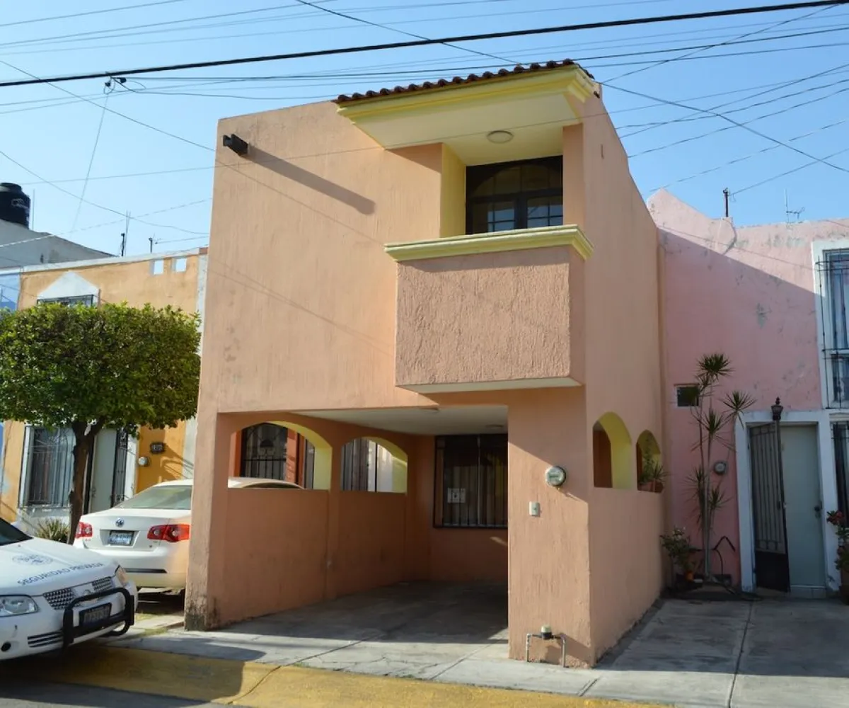 Casa En Venta,Francisco Villa,Paseo Adelitas 434 184, Zapopan, Jalisco 45130, 3 Habitaciones,1 Baño,Paseo Adelitas,1,pJSF5g7