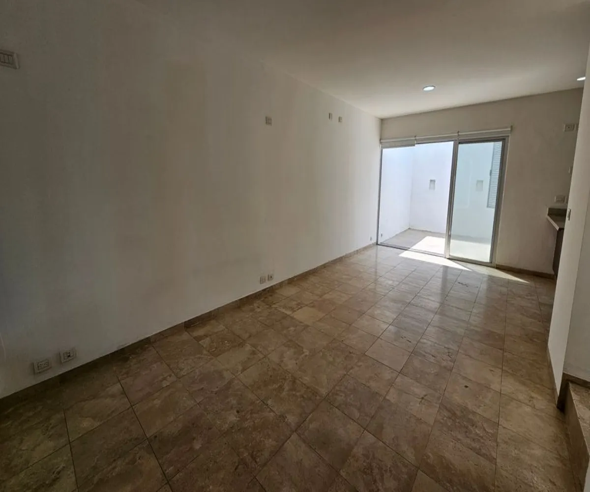 Casa En Venta,San Juan de Ocotán,Avenida 5 de Mayo 455, Zapopan, Jalisco 45019, 3 Habitaciones,2 Baños,Avenida 5 de Mayo,2,pCXAOWN