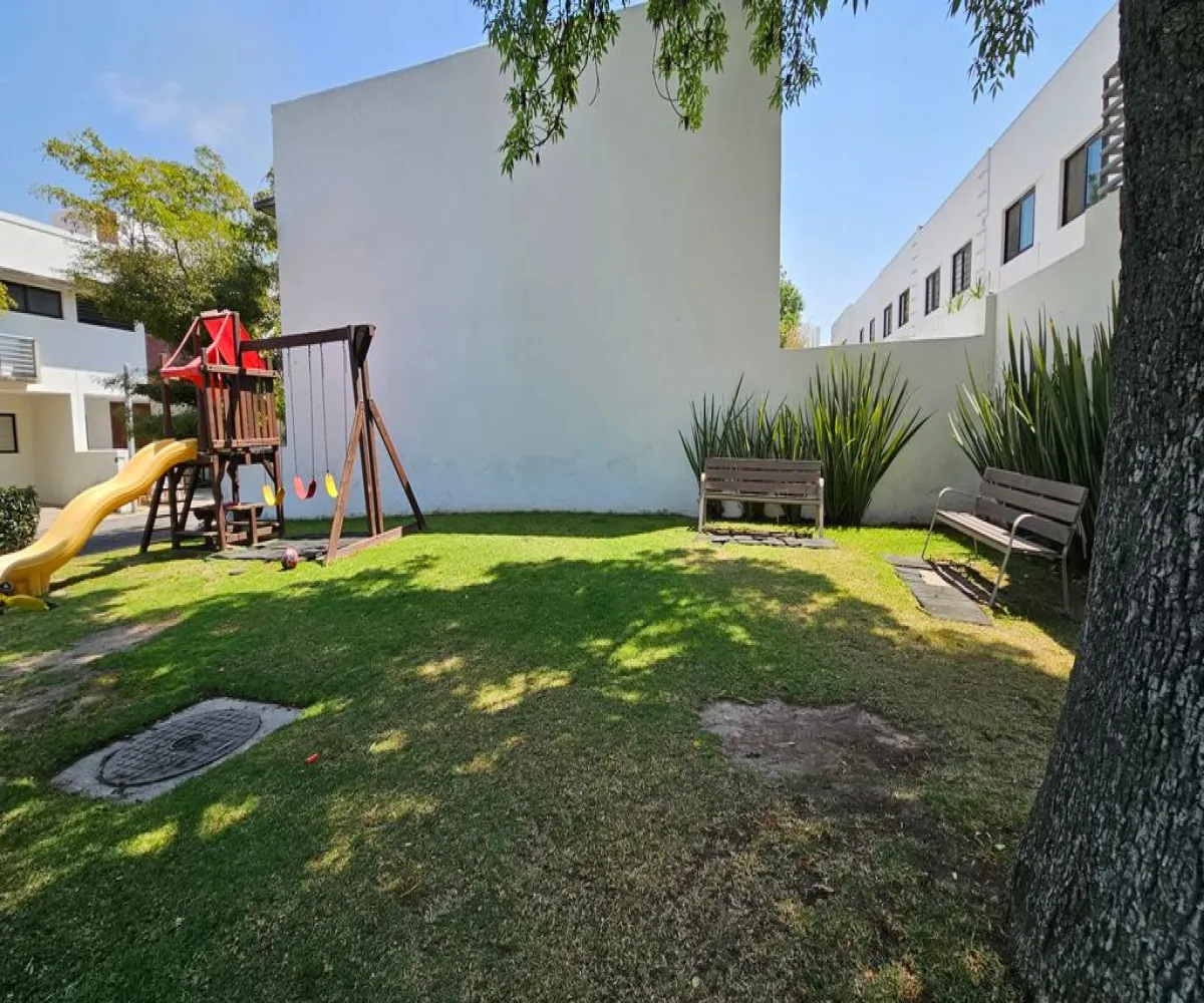 Casa En Venta,San Juan de Ocotán,Avenida 5 de Mayo 455, Zapopan, Jalisco 45019, 3 Habitaciones,2 Baños,Avenida 5 de Mayo,2,pCXAOWN