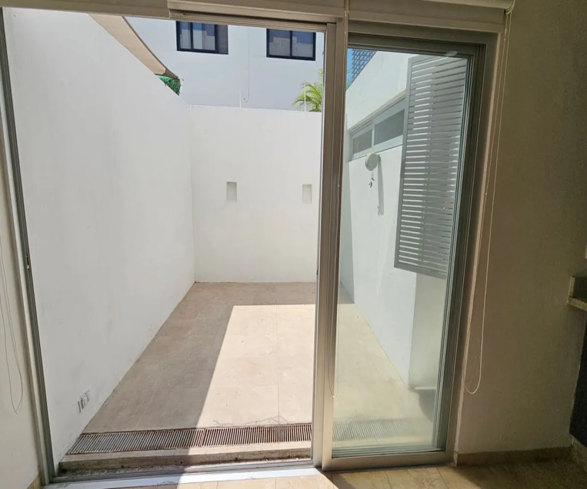 Casa En Venta,San Juan de Ocotán,Avenida 5 de Mayo 455, Zapopan, Jalisco 45019, 3 Habitaciones,2 Baños,Avenida 5 de Mayo,2,pCXAOWN