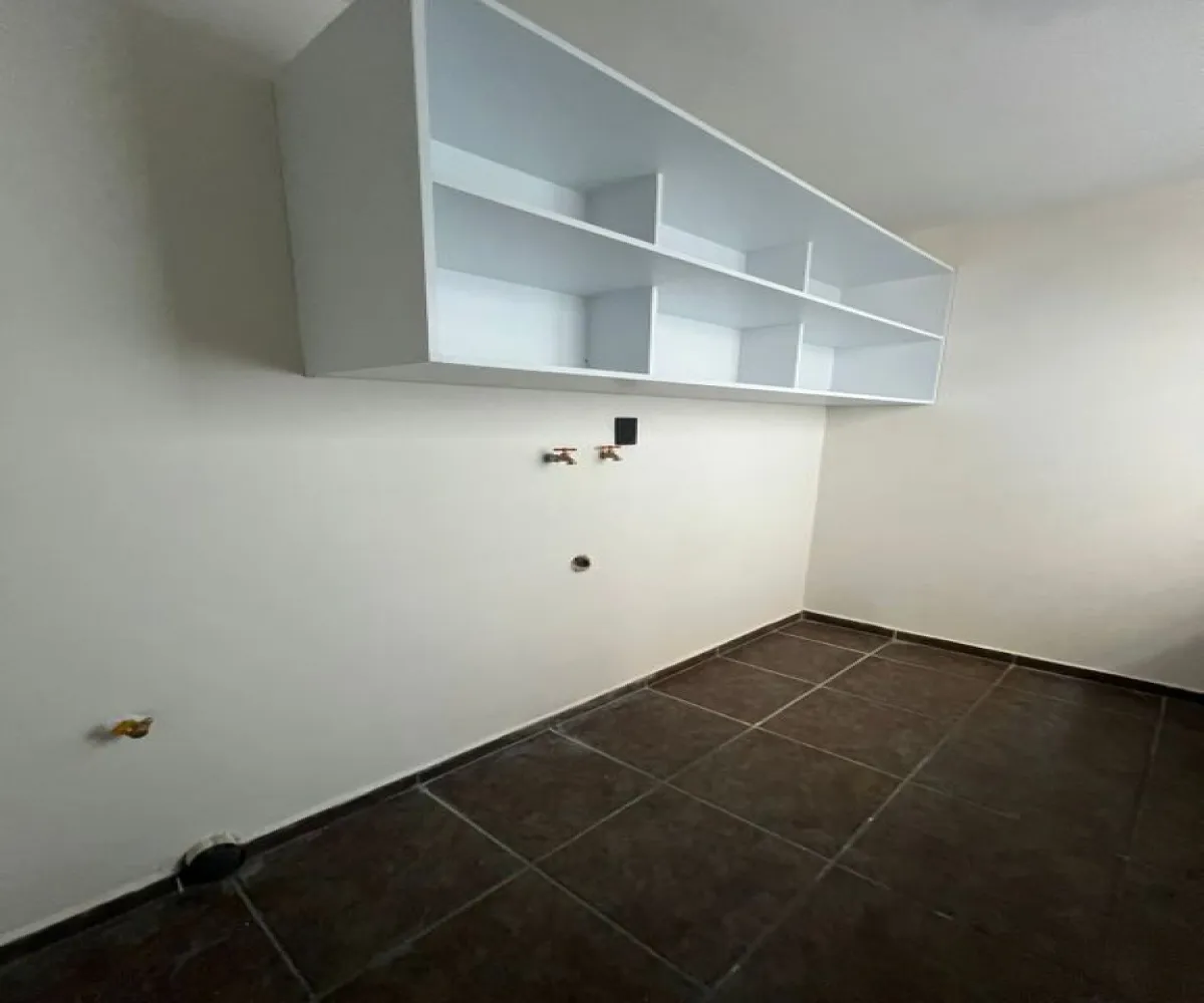 Casa En Venta,Granja,Calzada Norte 19, Zapopan, Jalisco 45010, 3 Habitaciones,2 Baños,Calzada Norte,2,piwpliI