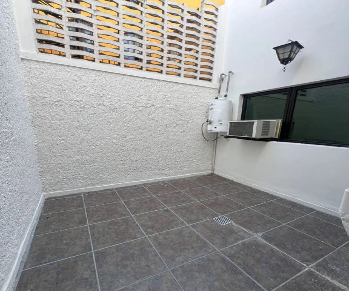 Casa En Venta,Granja,Calzada Norte 19, Zapopan, Jalisco 45010, 3 Habitaciones,2 Baños,Calzada Norte,2,piwpliI