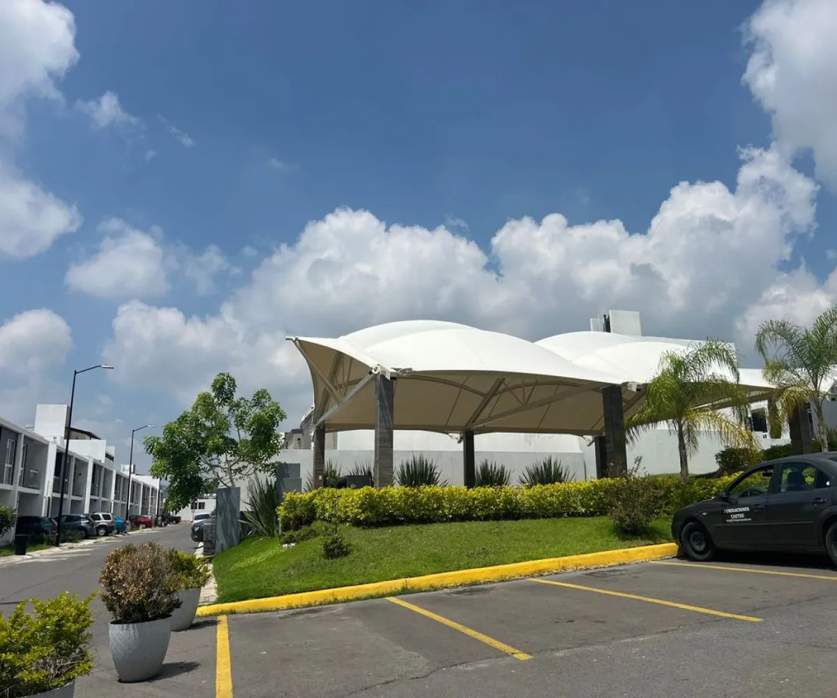 Casa En Venta,Luna Bosque,Calle Álamo S/N, Zapopan, Jalisco 45100, 3 Habitaciones,2 Baños,Calle Álamo,2,pFMklRy