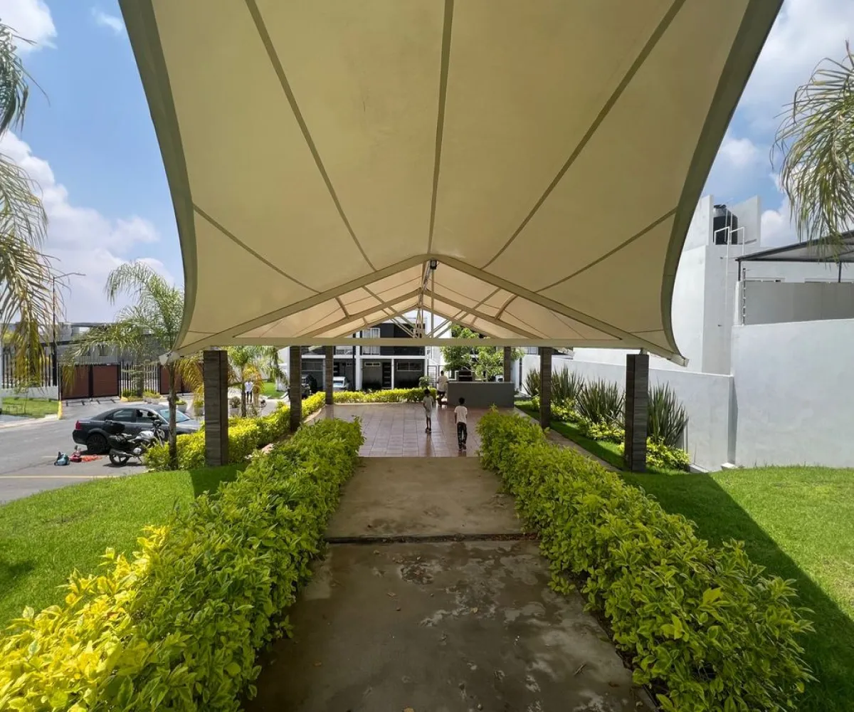 Casa En Venta,Luna Bosque,Calle Álamo S/N, Zapopan, Jalisco 45100, 3 Habitaciones,2 Baños,Calle Álamo,2,pFMklRy