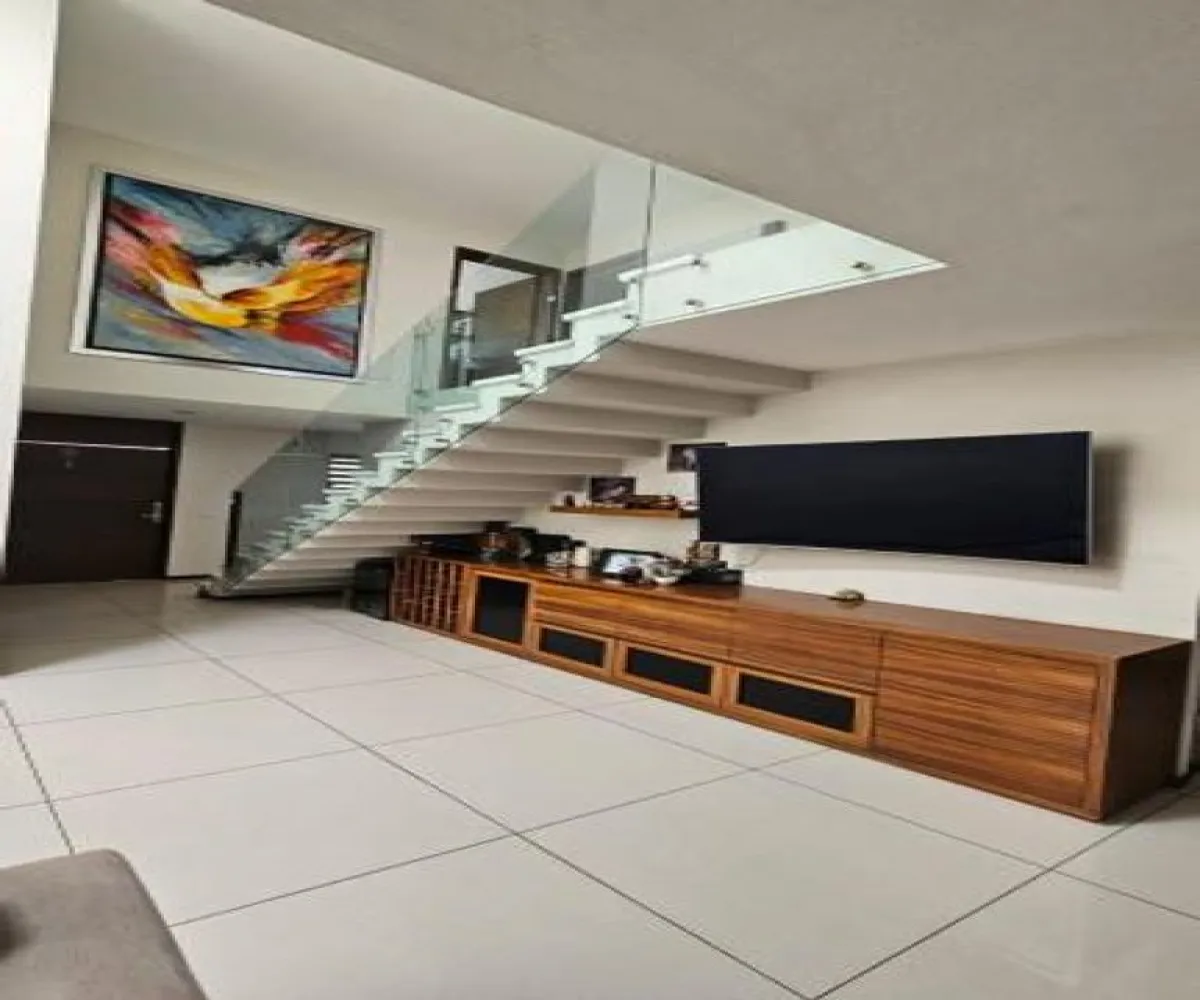 Casa En Venta,Valle Real,Avenida Paseo La Toscana 888, Zapopan, Jalisco 45019, 5 Habitaciones,4 Baños,Avenida Paseo La Toscana,1,pOEg66I