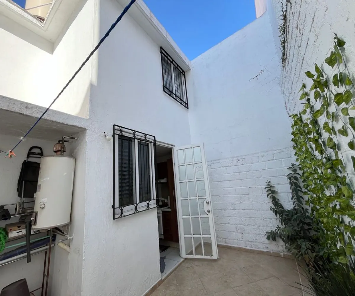 Casa En Venta,Exitmex,Calle Misión de Santo Tomás Zapopan 1023, Zapopan, Jalisco 45030, 2 Habitaciones,2 Baños,Calle Misión de Santo Tomás Zapopan,2,pzOEsFv