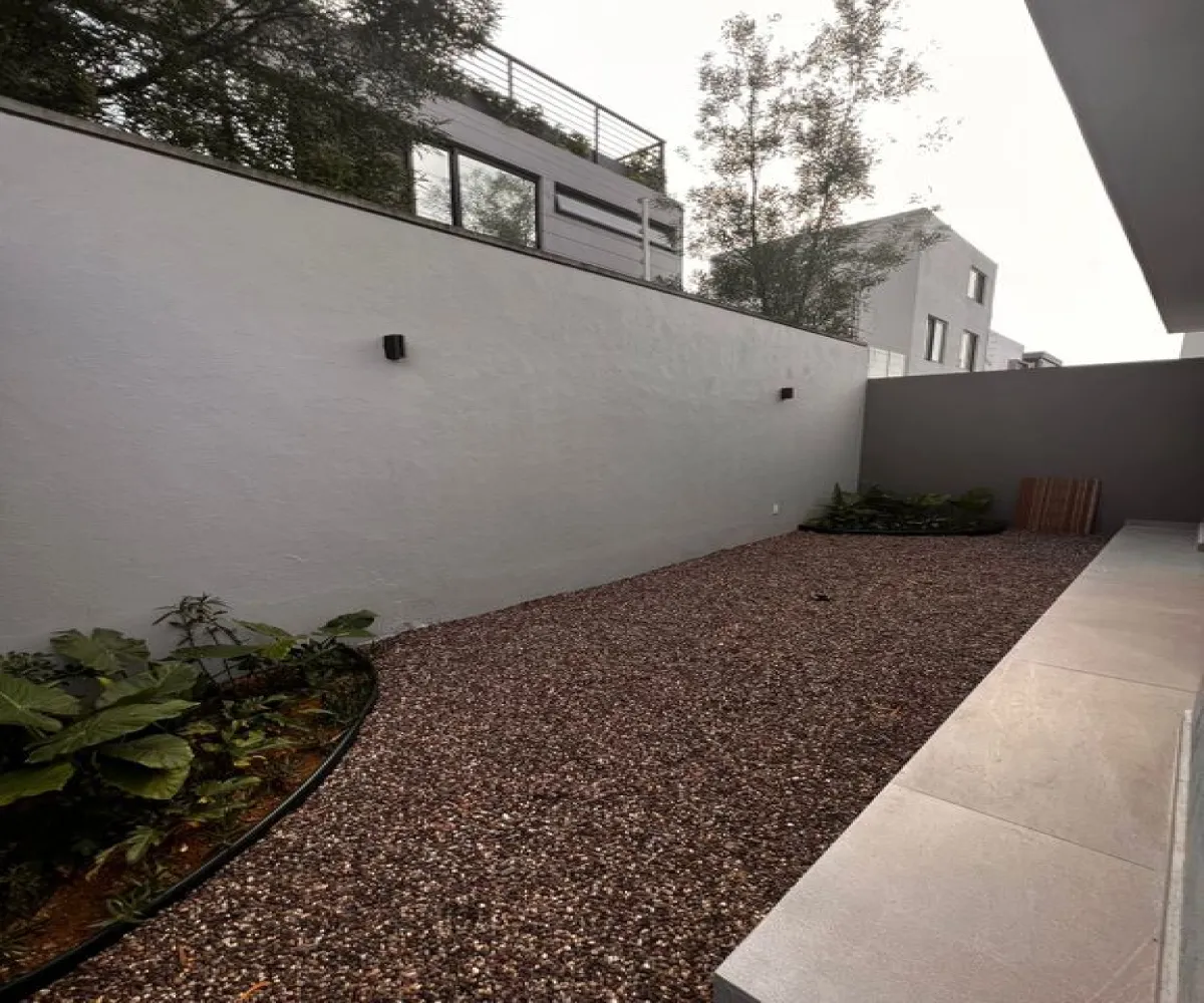 Casa En Venta,Bosques Vallarta,Bosques Vallarta S/N, Zapopan, Jalisco 45222, 3 Habitaciones,2 Baños,Bosques Vallarta,3,p0j0Wzu