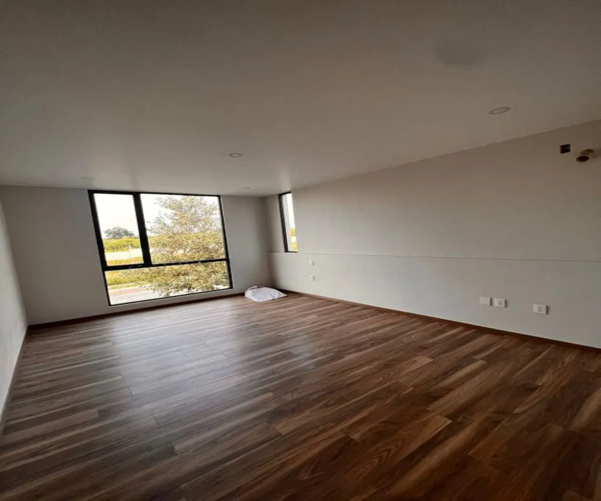 Casa En Venta,Bosques Vallarta,Bosques Vallarta S/N, Zapopan, Jalisco 45222, 3 Habitaciones,2 Baños,Bosques Vallarta,3,p0j0Wzu