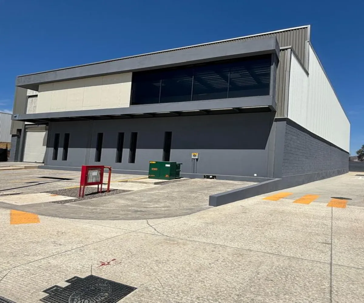 Industrial En Renta,Centro,La Alameda S/N, Tlajomulco de Zúñiga, Jalisco 45640,6 Baños,La Alameda,1,p2msh9h