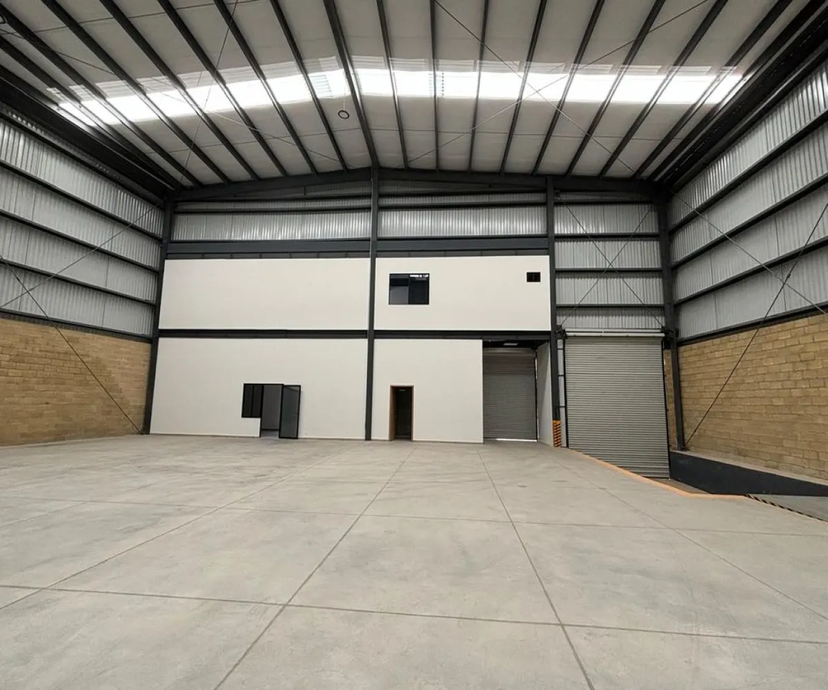 Industrial En Renta,Centro,La Alameda S/N, Tlajomulco de Zúñiga, Jalisco 45640,6 Baños,La Alameda,1,p2msh9h
