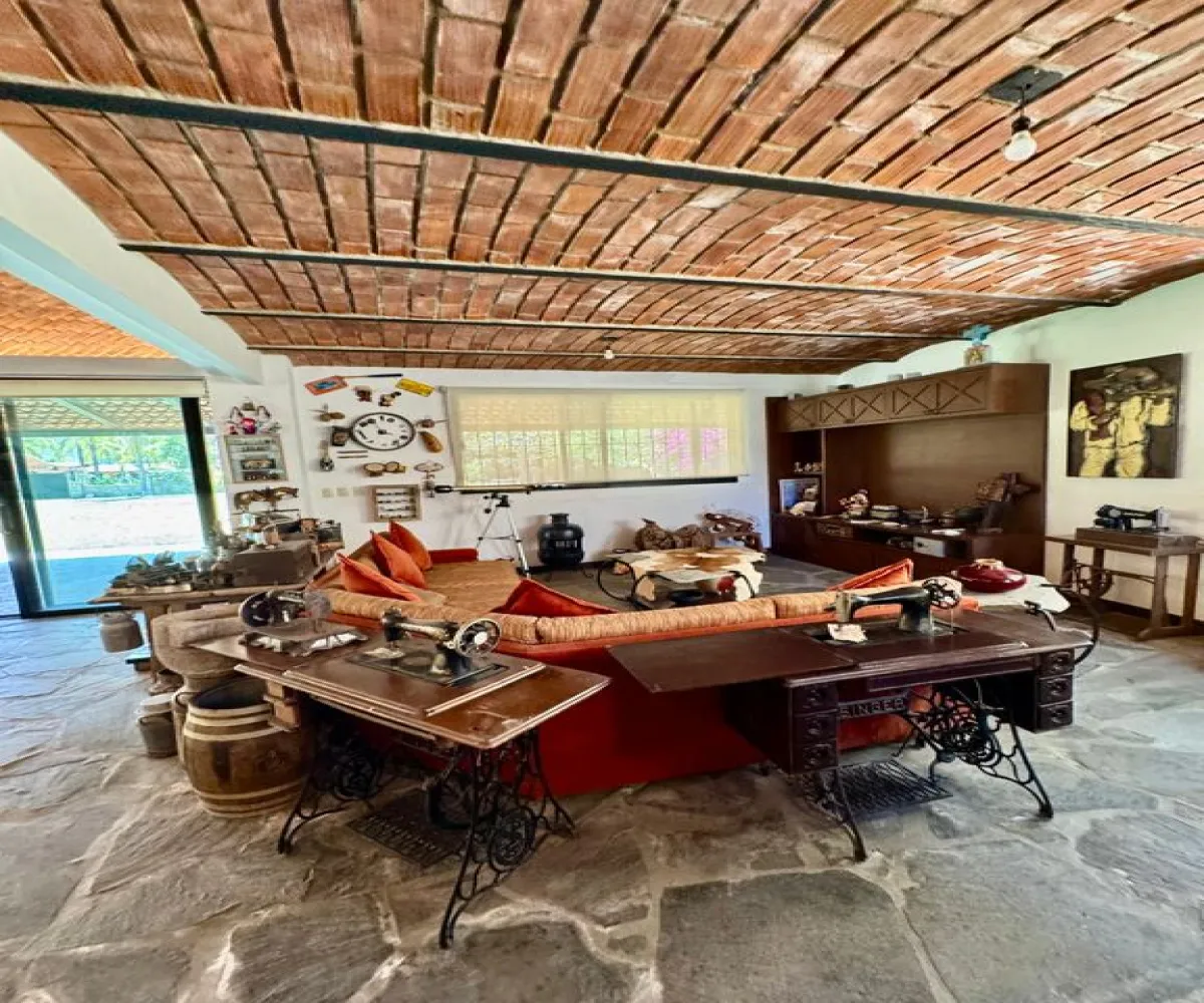 Casa En Venta,Calle Romulo Chavarin S/N, Tala, Jalisco 45300, 1 Cuarto,2 Baños,Calle Romulo Chavarin,1,p7ZFgal