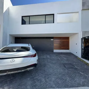 Casa En Venta,Capital Norte,Boulevard Valle Imperial S/N, Zapopan, Jalisco 45134, 4 Habitaciones,4 Baños,Boulevard Valle Imperial,1,pAtmcCG
