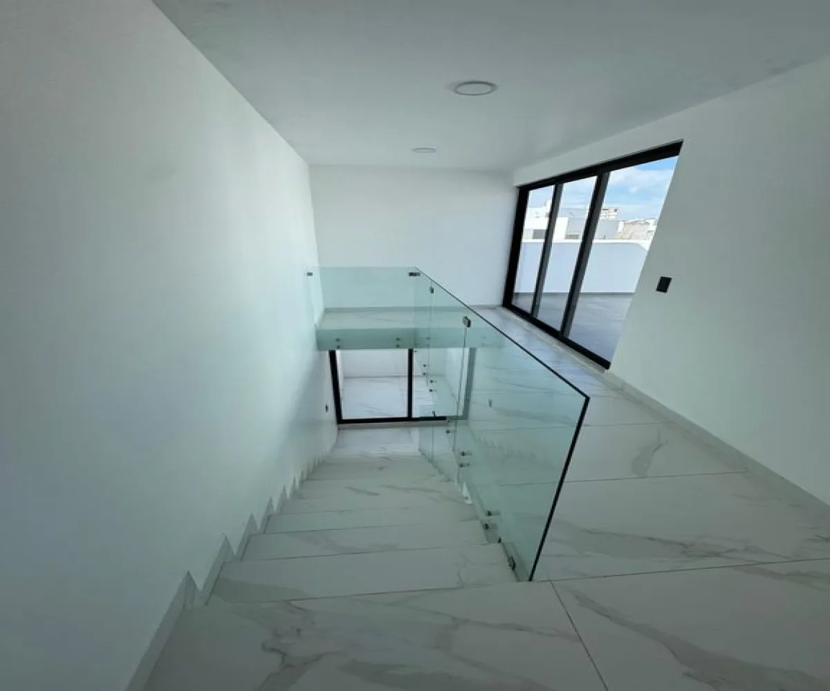 Casa En Venta,Capital Norte,Boulevard Valle Imperial S/N, Zapopan, Jalisco 45134, 4 Habitaciones,4 Baños,Boulevard Valle Imperial,1,pAtmcCG