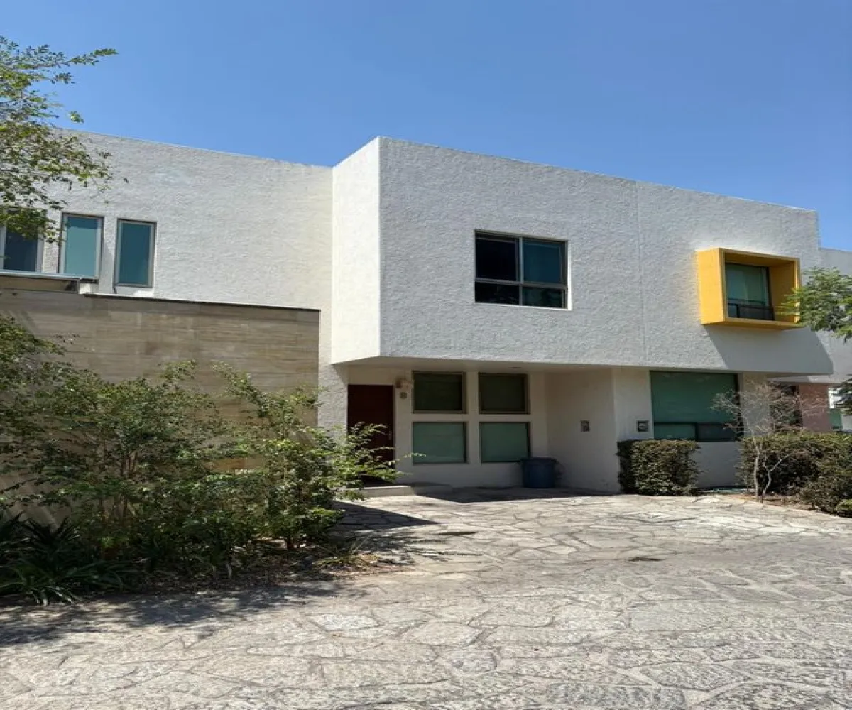 Casa En Venta,Boulevard Santillana S/N, Zapopan, Jalisco 45134, 4 Habitaciones,3 Baños,Boulevard Santillana,1,pE4edyD