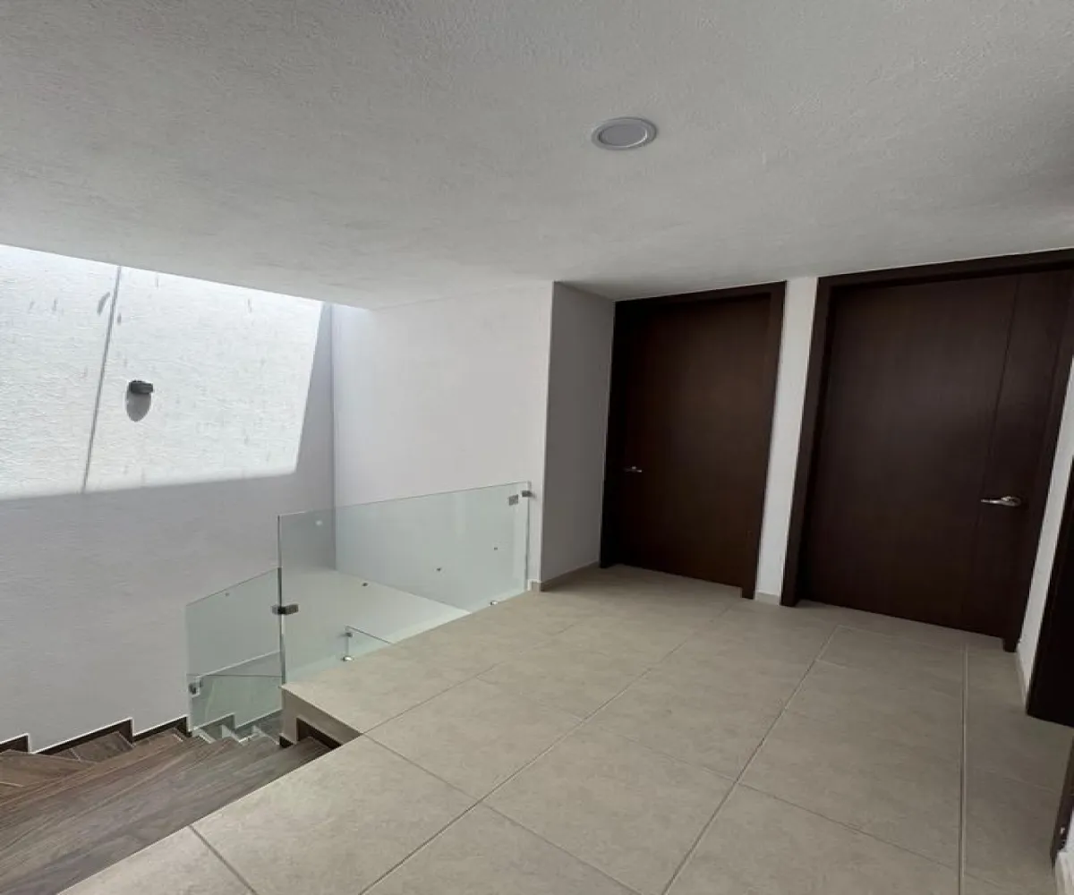 Casa En Venta,Paseo del Alva S/N, Zapopan, Jalisco 45134, 3 Habitaciones,2 Baños,Paseo del Alva,1,pFuq4rP