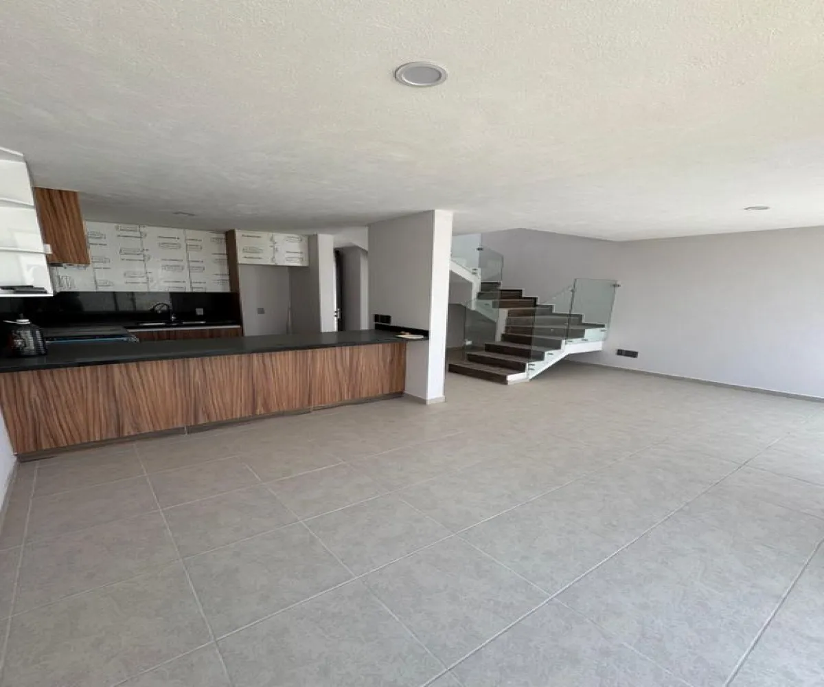 Casa En Venta,Paseo del Alva S/N, Zapopan, Jalisco 45134, 3 Habitaciones,2 Baños,Paseo del Alva,1,pFuq4rP