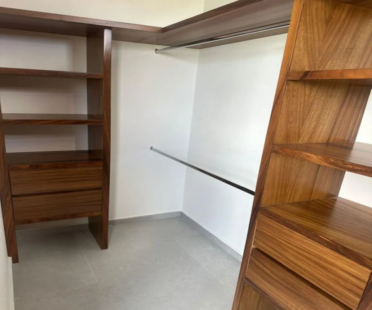 Casa En Venta,La Periquera,Boulevard Valle Imperial S/N, Zapopan, Jalisco 45134, 3 Habitaciones,2 Baños,Boulevard Valle Imperial,1,pHpuXjQ