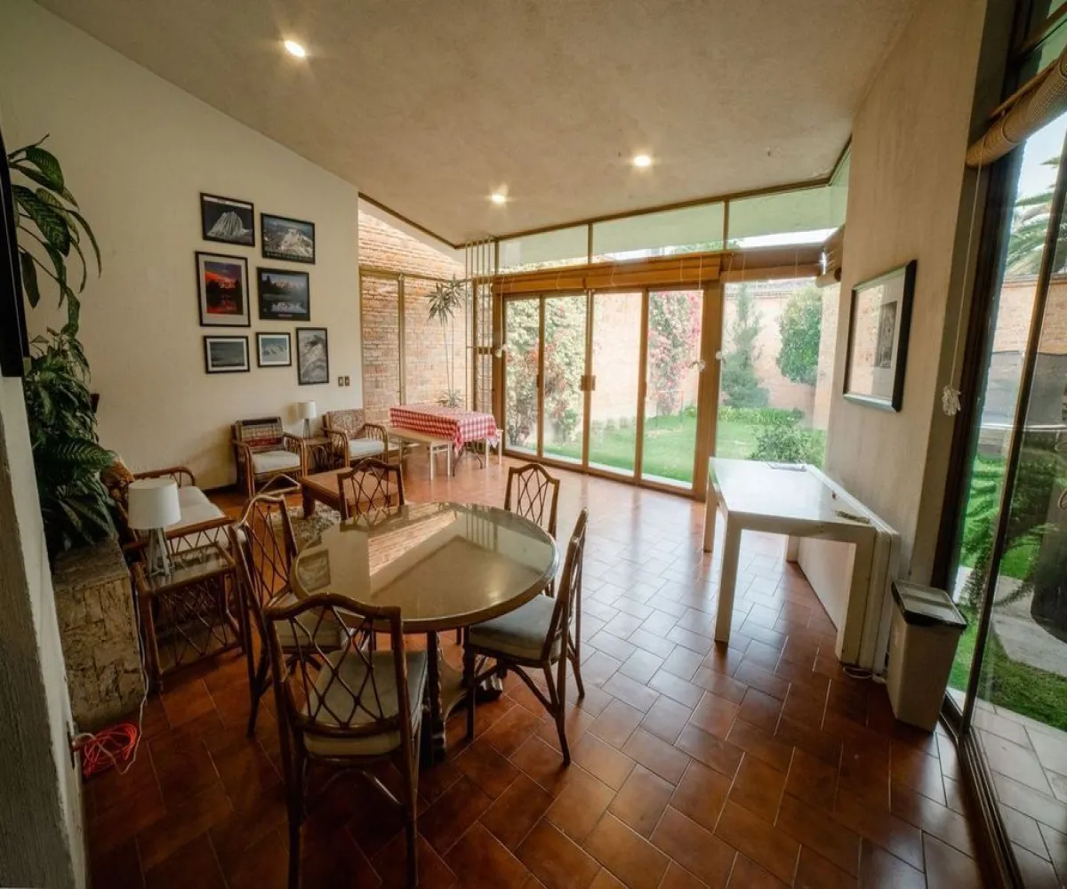 Casa En Venta,Chapalita,Av. Parque Juan Diego S/N, Guadalajara, Jalisco 44500, 7 Habitaciones,7 Baños,Av. Parque Juan Diego,1,pOEIyDG