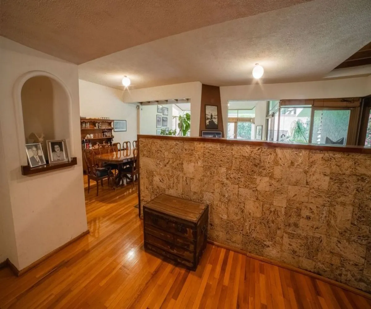 Casa En Venta,Chapalita,Av. Parque Juan Diego S/N, Guadalajara, Jalisco 44500, 7 Habitaciones,7 Baños,Av. Parque Juan Diego,1,pOEIyDG