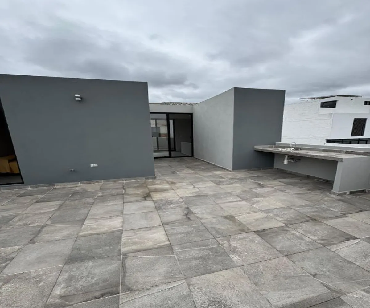 Casa En Venta,Capital Norte,Boulevard Valle Imperial S/N, Zapopan, Jalisco 45134, 3 Habitaciones,3 Baños,Boulevard Valle Imperial,1,pP6P7zA