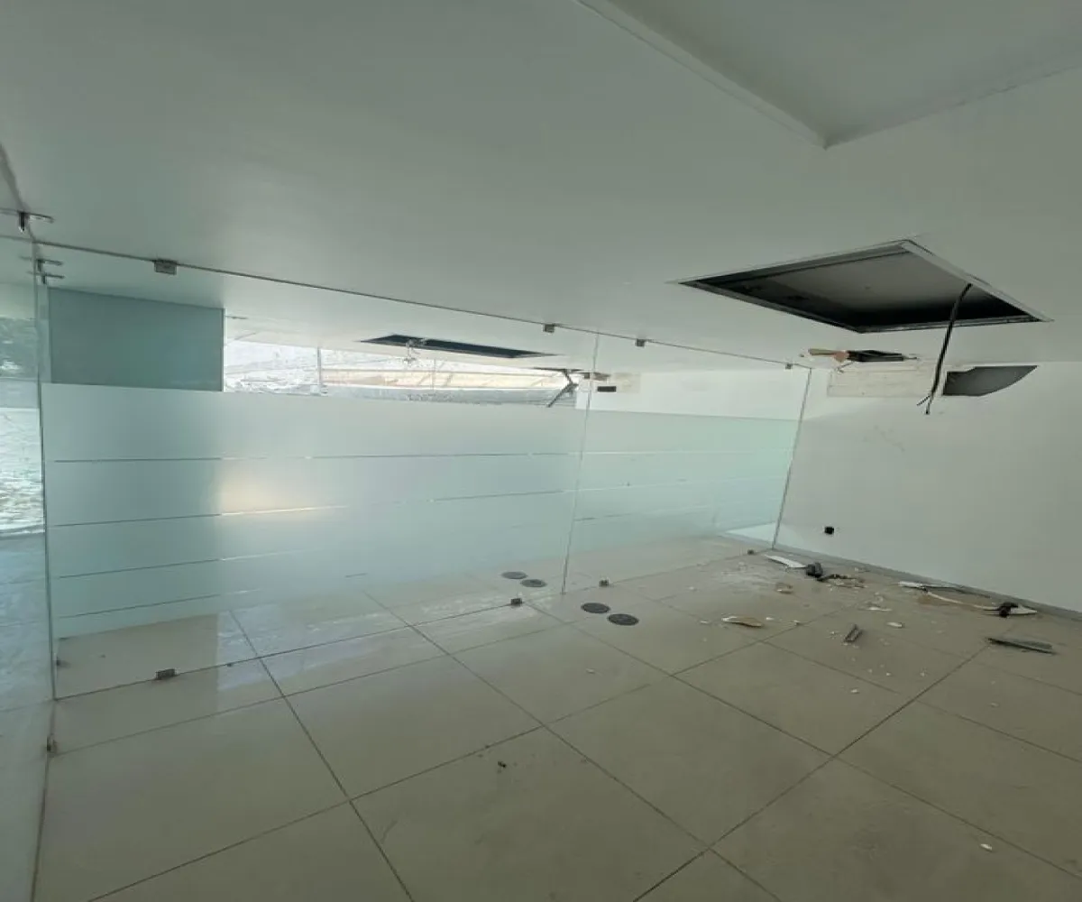 Oficina En Venta,Jardines del Bosque,MARIANO OTERO S/N, Guadalajara, Jalisco 44520,1 Baño,MARIANO OTERO,1,pPN98rx