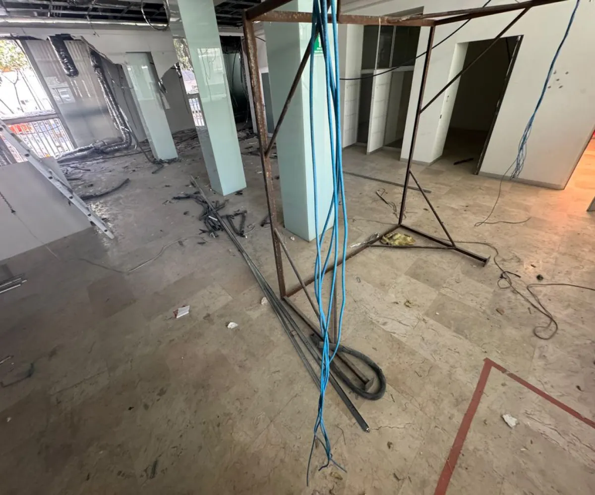 Oficina En Venta,Jardines del Bosque,MARIANO OTERO S/N, Guadalajara, Jalisco 44520,1 Baño,MARIANO OTERO,1,pPN98rx