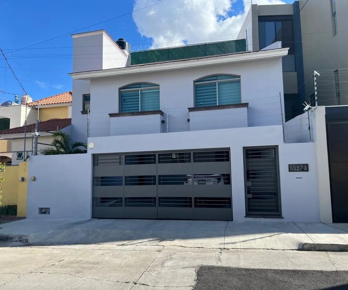 Casa En Venta,Jardines Vallarta,Jardines Vallarta S/N, Zapopan, Jalisco 45027, 3 Habitaciones,3 Baños,Jardines Vallarta,1,pWwlxmf