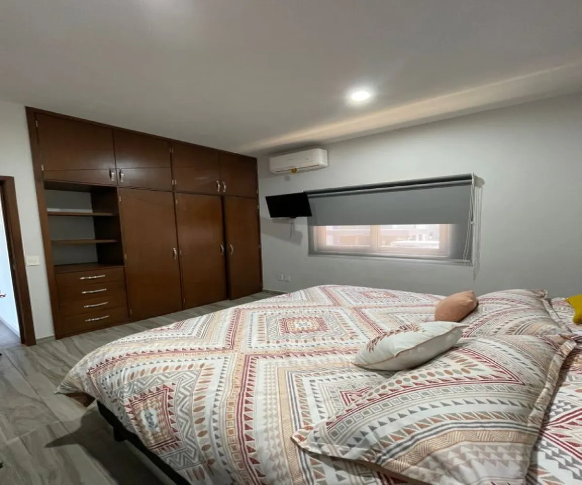 En Venta,San Francisco S/N, Tlajomulco de Zúñiga, Jalisco 45672, 7 Habitaciones,5 Baños,San Francisco,1,pXubKBt