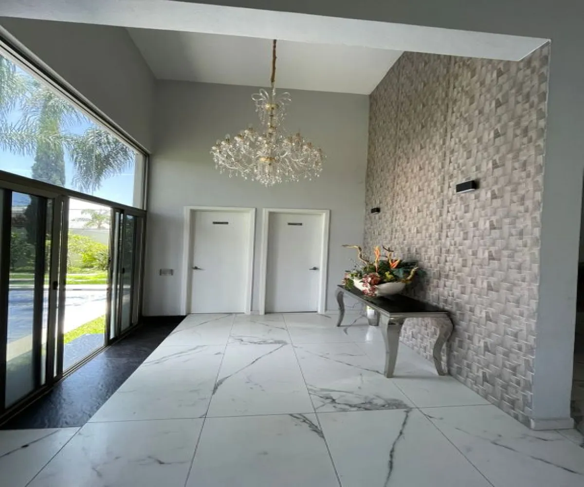 En Venta,San Francisco S/N, Tlajomulco de Zúñiga, Jalisco 45672, 7 Habitaciones,5 Baños,San Francisco,1,pXubKBt