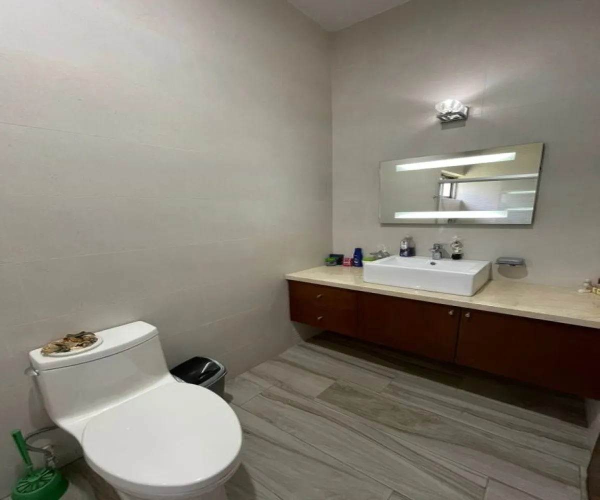 En Venta,San Francisco S/N, Tlajomulco de Zúñiga, Jalisco 45672, 7 Habitaciones,5 Baños,San Francisco,1,pXubKBt