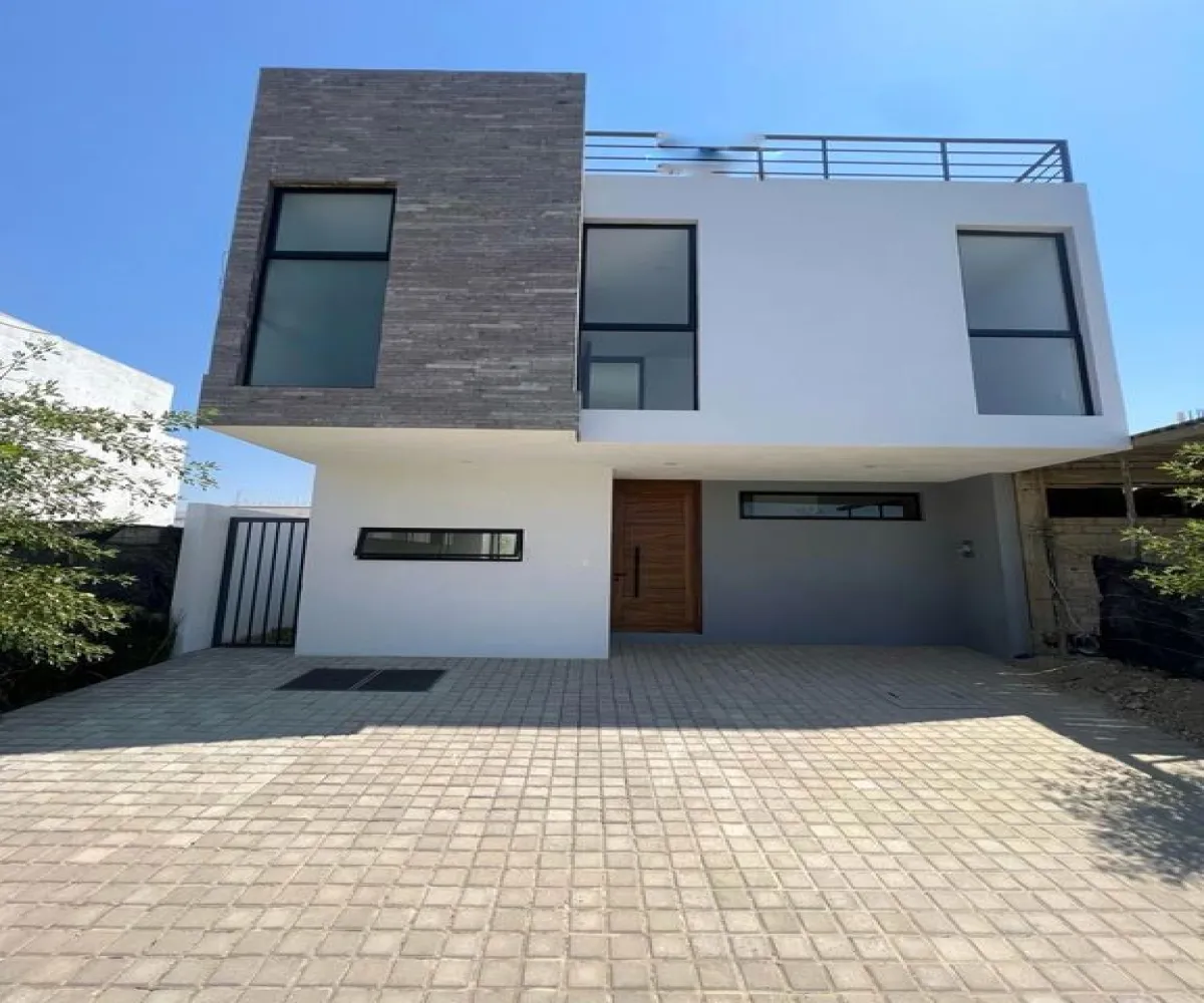 Casa En Venta,Bosques Vallarta,Bosques Vallarta S/N, Zapopan, Jalisco 45222, 4 Habitaciones,5 Baños,Bosques Vallarta,2,pcQkdTN
