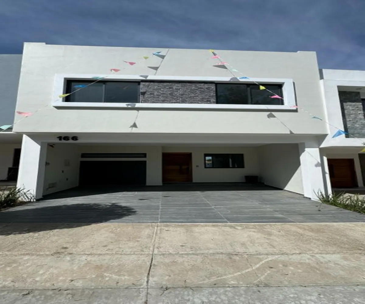 Casa En Venta,Madeiras,Madeiras S/N, Zapopan, Jalisco 45138, 4 Habitaciones,3 Baños,Madeiras,1,pcuJDn2