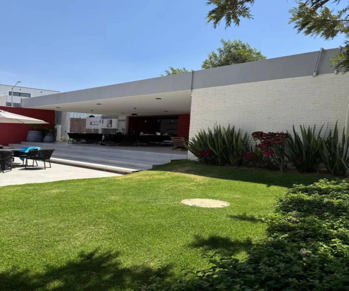 Casa En Venta,Pontevedra,Avenida Paseo de la Cantera S/N, Zapopan, Jalisco 45134, 3 Habitaciones,3 Baños,Avenida Paseo de la Cantera,1,pi4VeAb