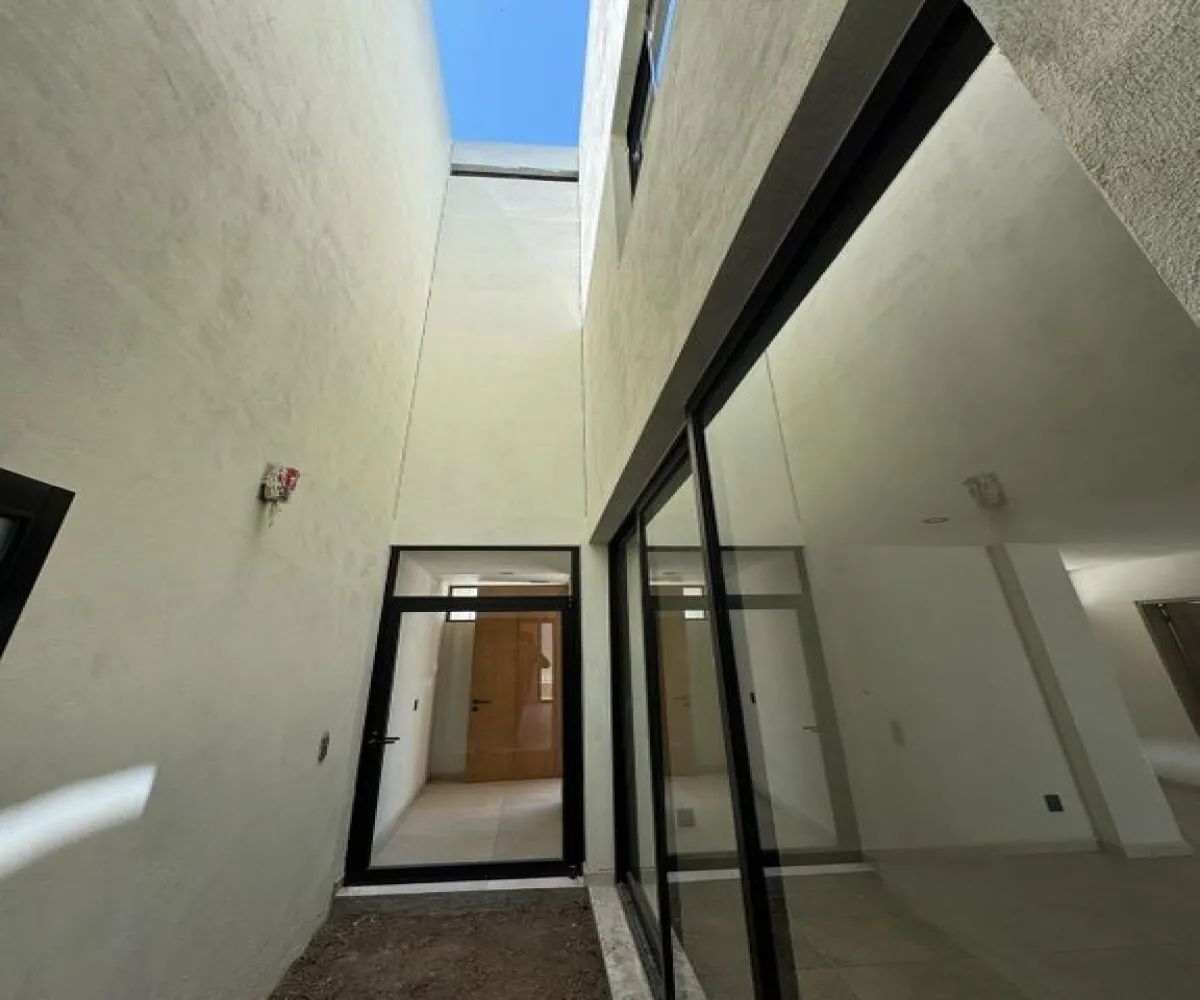 Casa En Venta,Pontevedra,Avenida Paseo de la Cantera S/N, Zapopan, Jalisco 45134, 3 Habitaciones,3 Baños,Avenida Paseo de la Cantera,1,pi4VeAb