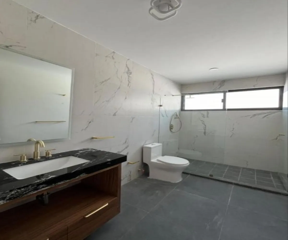 Casa En Venta,Bosques de Santa Anita,BOSQUES DE SANTA ANITA S/N, Tlajomulco de Zúñiga, Jalisco 45640, 3 Habitaciones,3 Baños,BOSQUES DE SANTA ANITA,1,pp5vUJZ