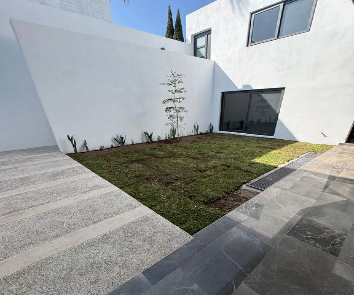 Casa En Venta,Victoria,Residencial Victoria S/N, Zapopan, Jalisco 45089, 5 Habitaciones,4 Baños,Residencial Victoria,1,pq88L1z