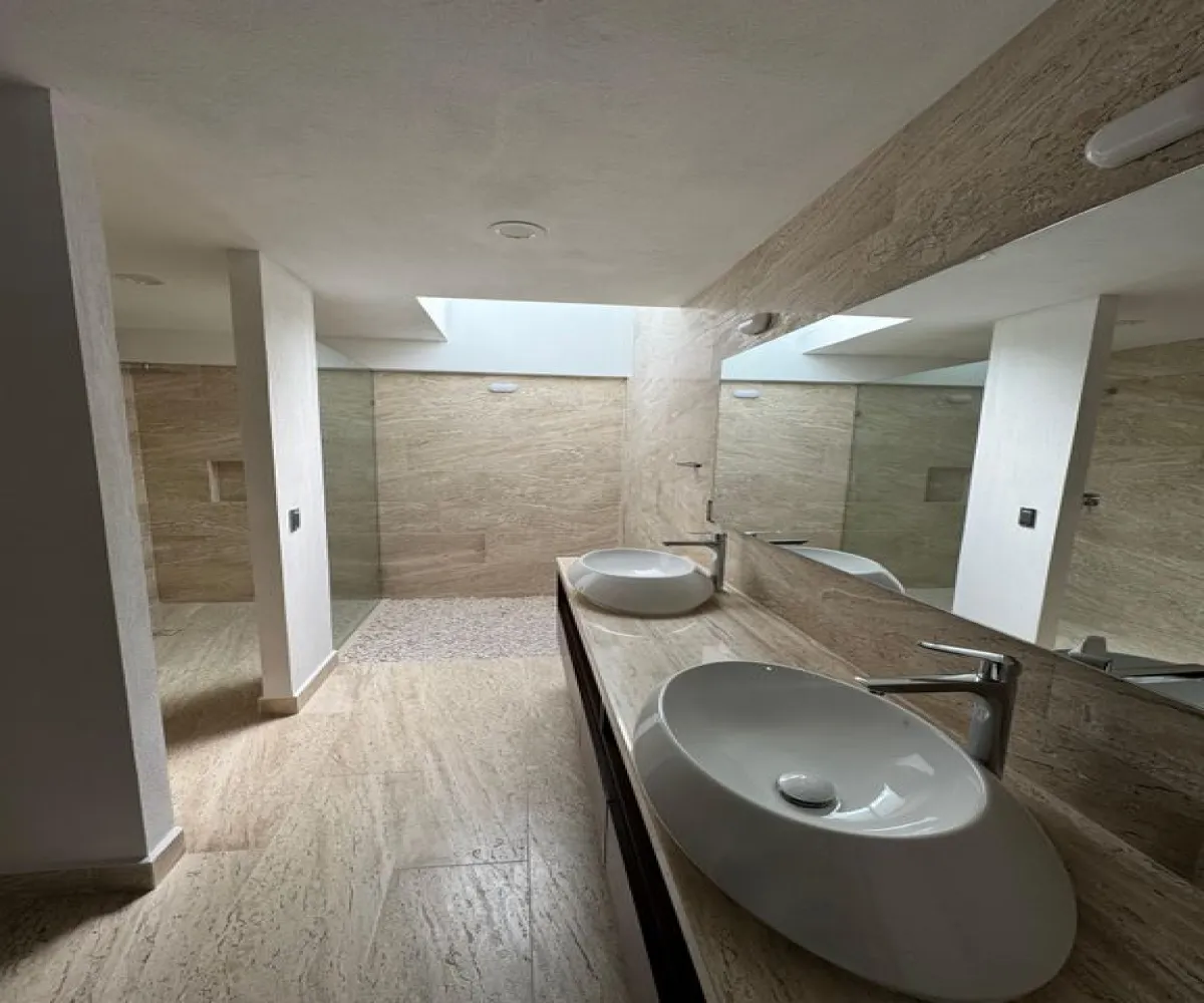 Casa En Venta,Victoria,Residencial Victoria S/N, Zapopan, Jalisco 45089, 5 Habitaciones,4 Baños,Residencial Victoria,1,pq88L1z