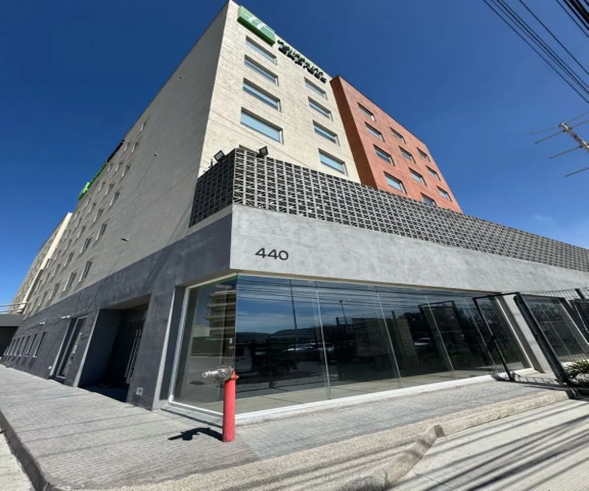 Local En Renta,San Juan de Ocotán,Av Vallarta S/N, Zapopan, Jalisco 45019,1 Baño,Av Vallarta,1,psUQHcE